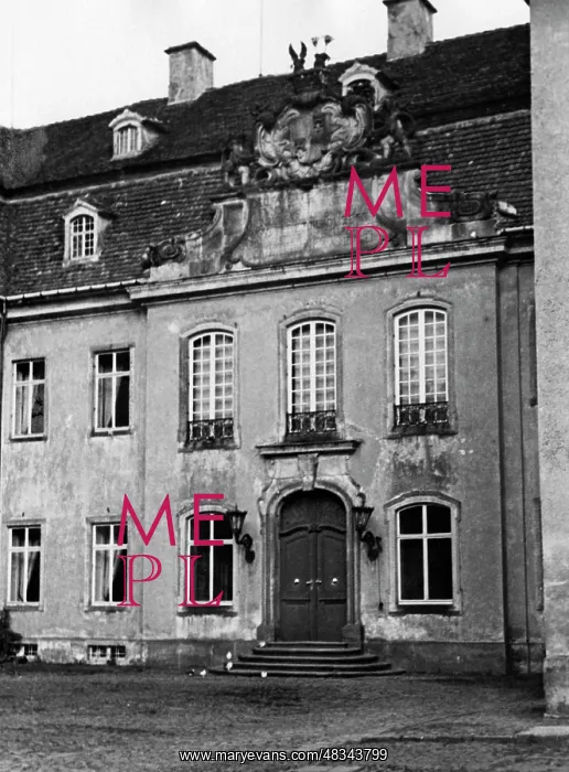 : Castle Dahlen in Saxony, circa 1930s : Castle Dahlen in Saxony, circa 1930s