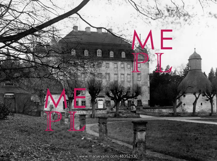 : Castle Guteborn in Oberspreewald, 1942 : Castle Guteborn in Oberspreewald, 1942