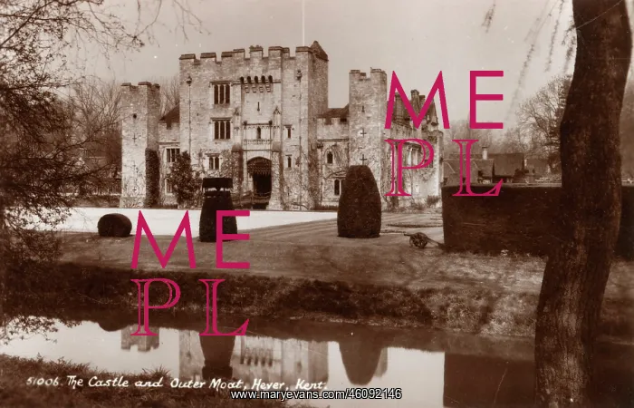  : The Castle and Outer Moat, Hever, Kent