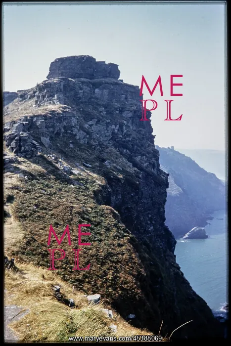 : Castle Rock, Lynton and Lynmouth, North Devon : Castle Rock, Lynton and Lynmouth, North Devon