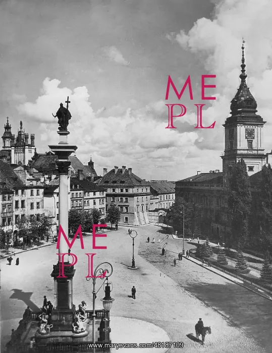 : Castle Square in Warsaw, 1938 : Castle Square in Warsaw, 1938