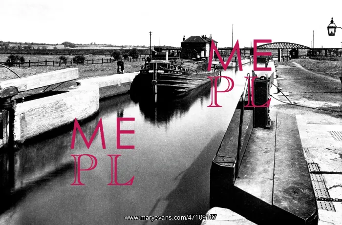  : Castleford Canal Lock