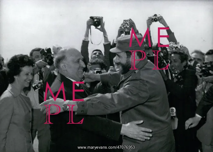 : Castro Visits Bulgaria : Castro Visits Bulgaria