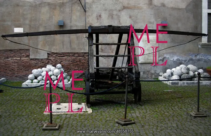 : Catapult and ammunition. Castel Sant'Angelo. Rome : Catapult and ammunition. Castel Sant'Angelo. Rome