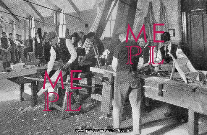 : Caterham Asylum, Surrey - Carpentry Class : Caterham Asylum, Surrey - Carpentry Class