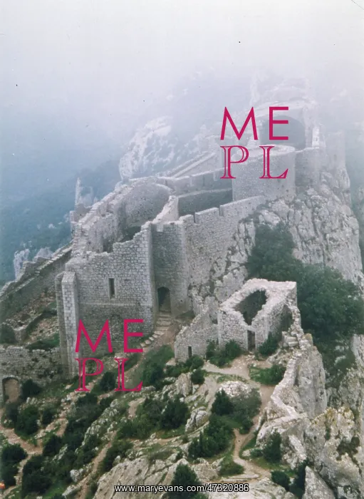  : CATHAR CASTLE / PEYREPERTU