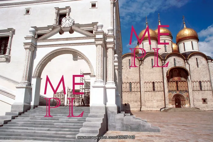 : Cathedral of Dormition and Red Porch of Palace : Cathedral of Dormition and Red Porch of Palace