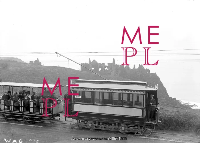 : Causeway Tram at Dunluce : Causeway Tram at Dunluce
