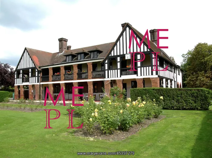 : Cavendish Pavilion, Field End Road, Eastcote, Hillingdon : Cavendish Pavilion, Field End Road, Eastcote, Hillingdon