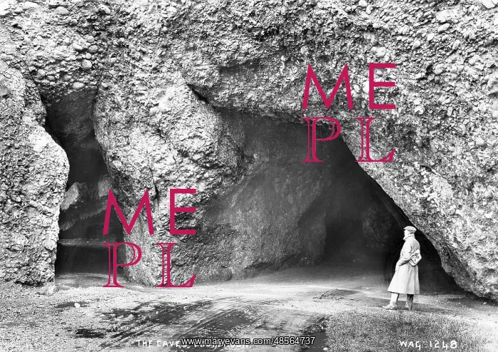 : The Caves, Cushendun : The Caves, Cushendun