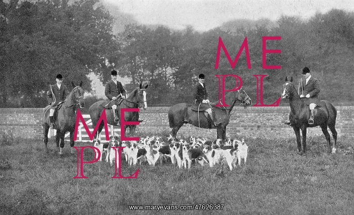 : Cecil Aldin with his first pack of hounds : Cecil Aldin with his first pack of hounds