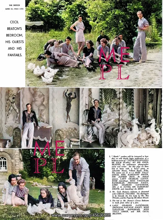 : Cecil Beaton's bedroom, his guests and his fantails : Cecil Beaton's bedroom, his guests and his fantails