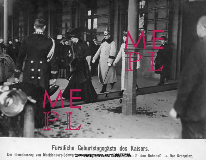 : Cecilie and Wilhelm of Prussia in Berlin, 1910 : Cecilie and Wilhelm of Prussia in Berlin, 1910