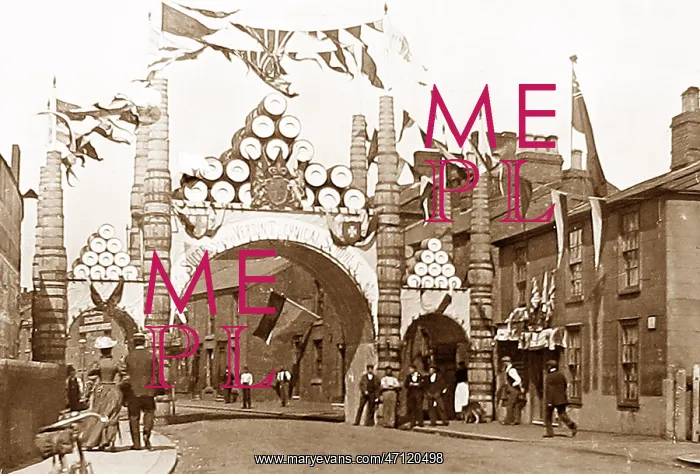  : Celebration Arch, Northwich