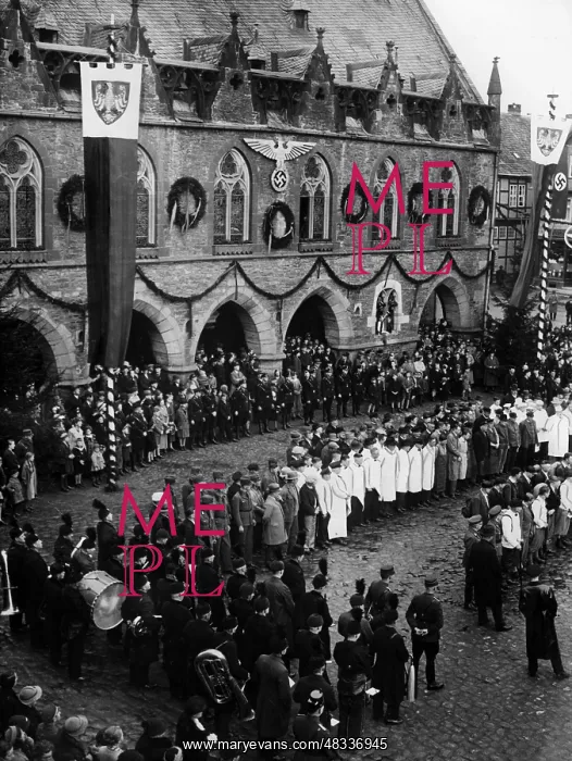 : Celebration of the KdF in Goslar, 1936 : Celebration of the KdF in Goslar, 1936