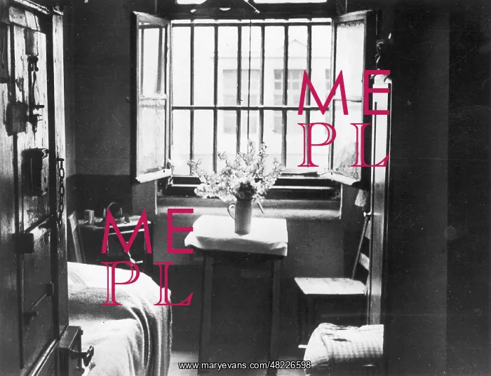 : The cell of Alexander Schmorell, a member of the White : The cell of Alexander Schmorell, a member of the White