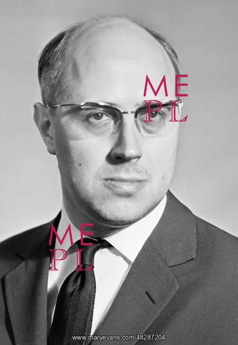 : Cellist M. Rostropovich : Cellist M. Rostropovich