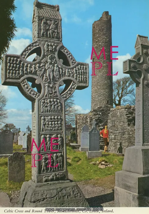 : Celtic Cross and Round Tower, Monasterboice, County Louth : Celtic Cross and Round Tower, Monasterboice, County Louth