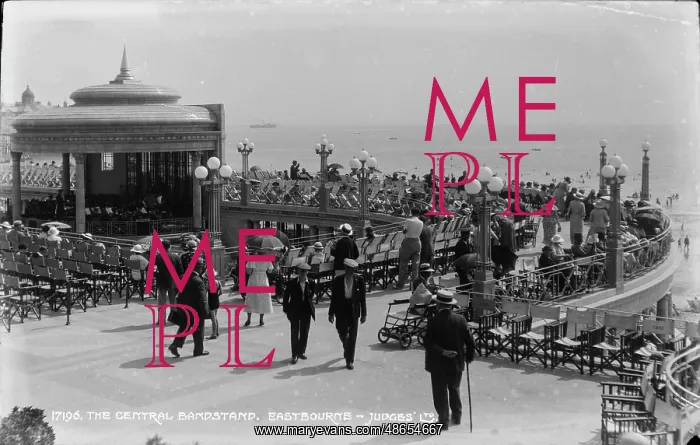 : The Central Bandstand, Eastbourne : The Central Bandstand, Eastbourne
