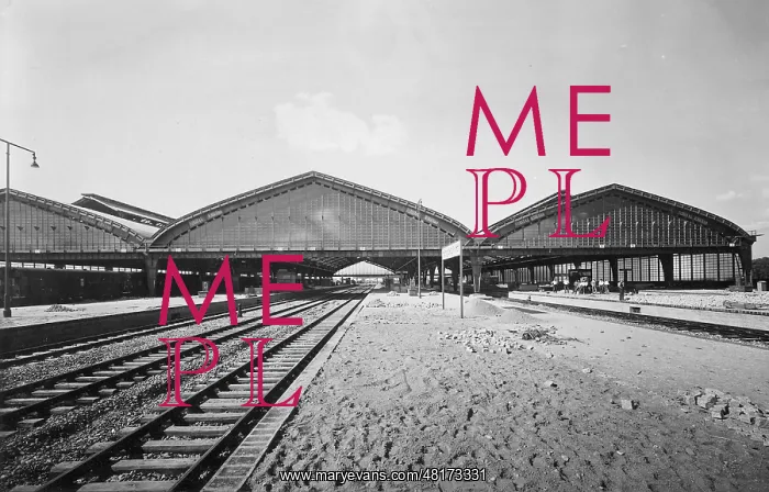 : Central Station in Konigsberg, 1930 : Central Station in Konigsberg, 1930