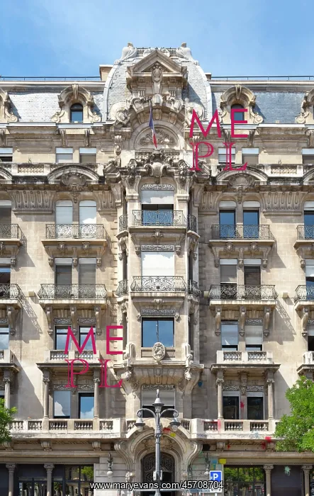 : Centre des Finances Publiques, Marseilles, Provence, France : Centre des Finances Publiques, Marseilles, Provence, France