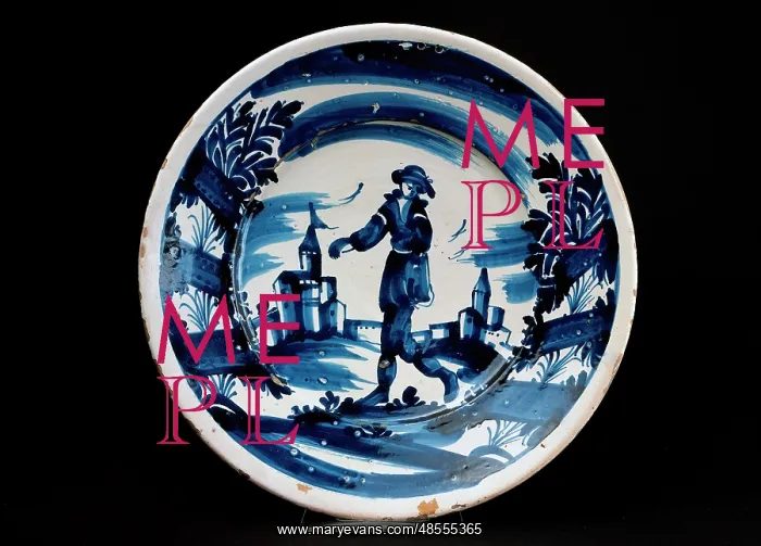  : Ceramic dish. 18th century. Spain
