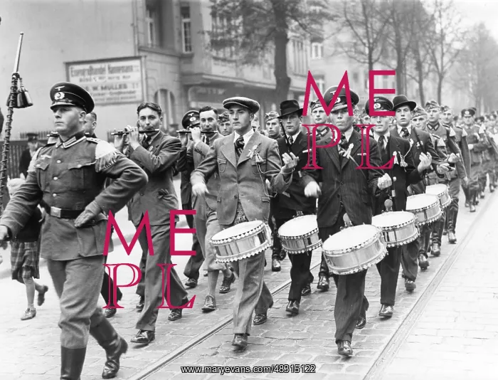 : Ceremonial discharge of reservists, 1938 : Ceremonial discharge of reservists, 1938