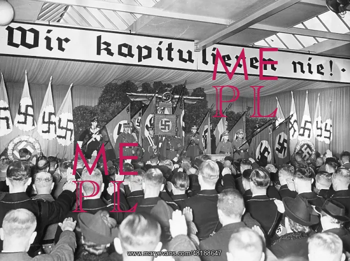 : A ceremony to remember November 09 at a company in Berlin : A ceremony to remember November 09 at a company in Berlin