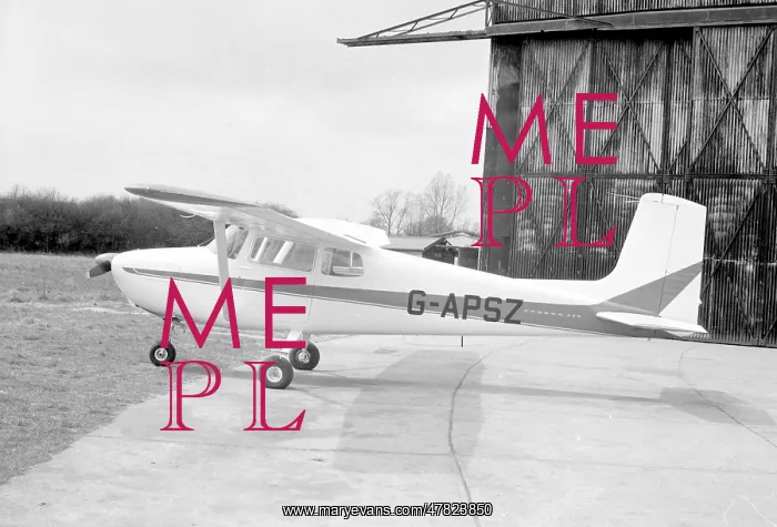 : Cessna 172 G-APSZ : Cessna 172 G-APSZ