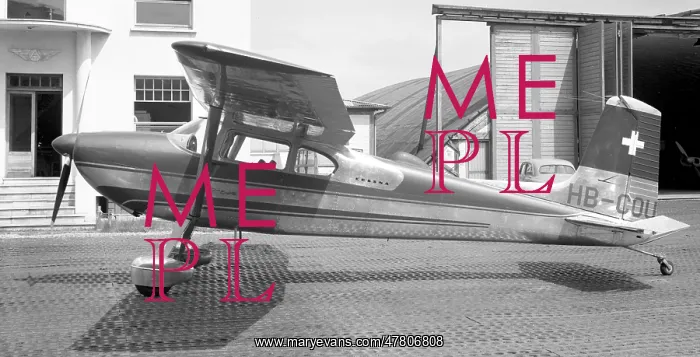 : Cessna 180 HB-COU : Cessna 180 HB-COU