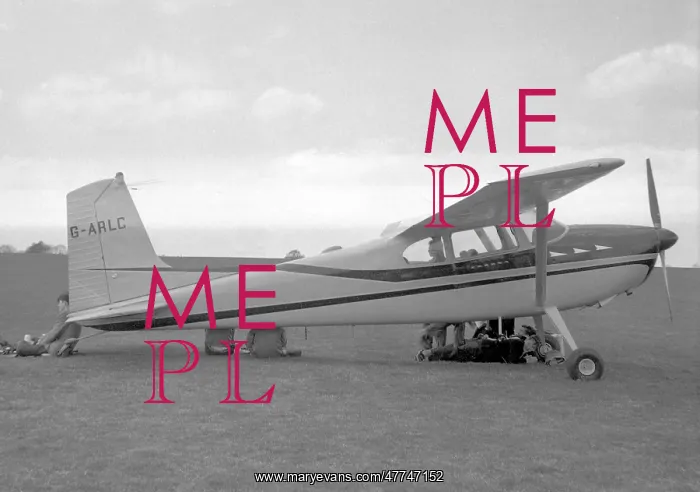: Cessna 180C G-ARLC : Cessna 180C G-ARLC