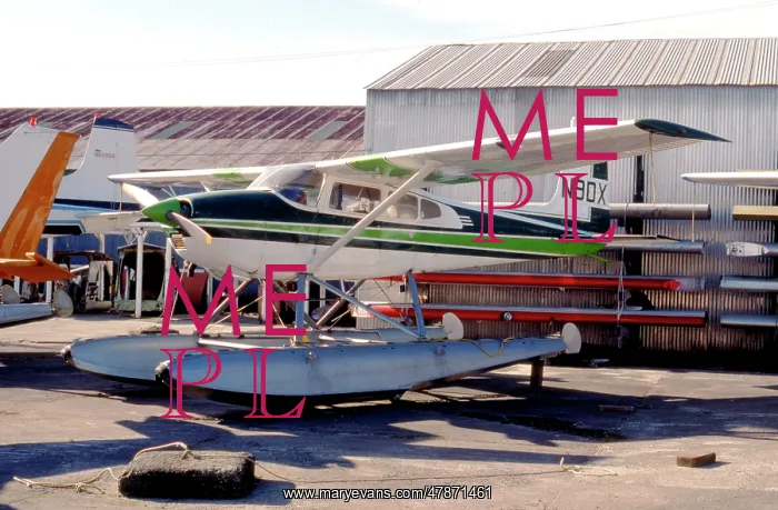  : Cessna 180F Skywagon N9DX