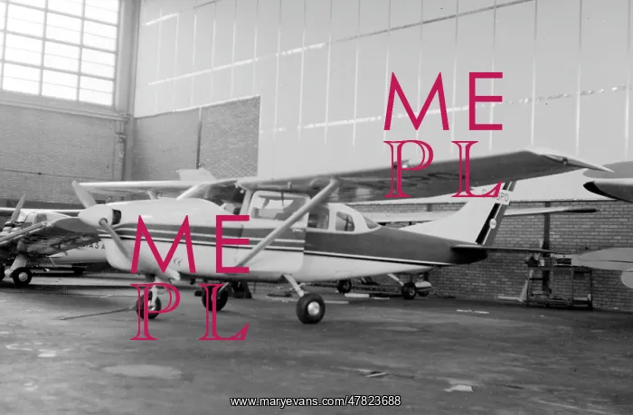 : Cessna 210D G-ASPO : Cessna 210D G-ASPO