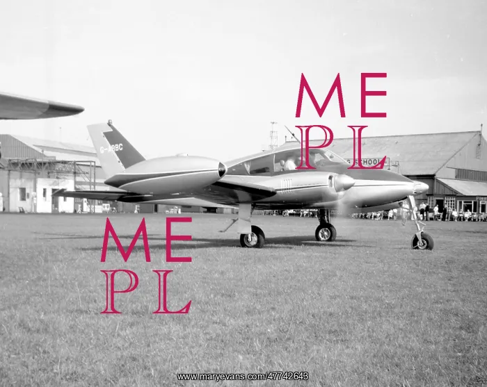  : Cessna 310D G-ARBC