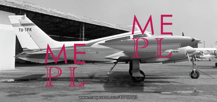  : Cessna 310P TU-TFK