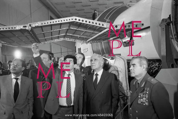 : Chadli Bendjedid visits USSR : Chadli Bendjedid visits USSR