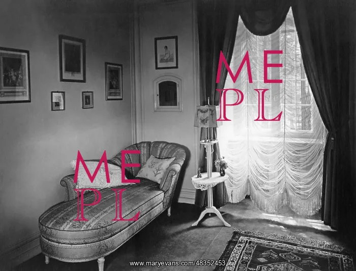 : Chaise longue, 1939 : Chaise longue, 1939