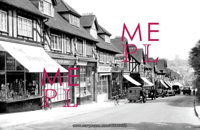 : Chalfont St Peter, Market Place c1955