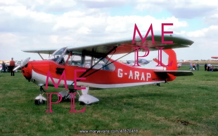 : Champion 7EC Tri-Traveller G-ARAP : Champion 7EC Tri-Traveller G-ARAP
