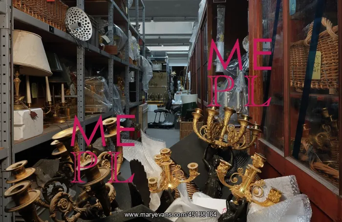 : Chandelier and clock storage, Batiment Perret : Chandelier and clock storage, Batiment Perret