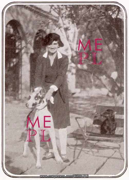 : Chanel with her dogs at Roquebrune : Chanel with her dogs at Roquebrune