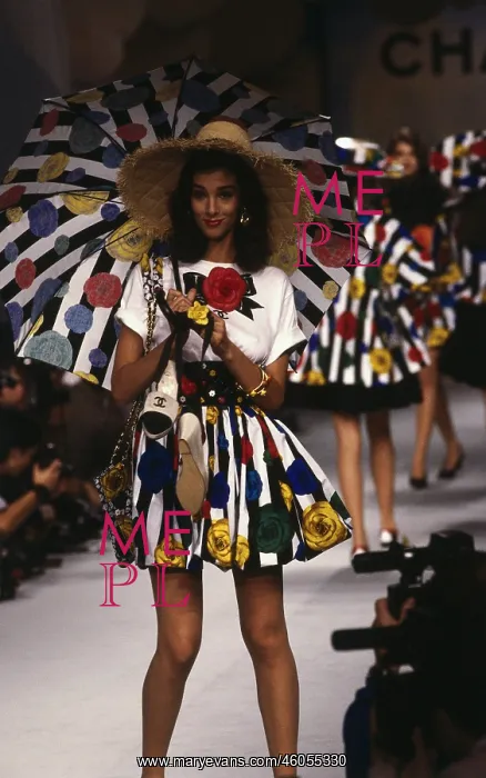  : Chanel, Spring Summer Collection 1988