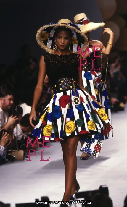  : Chanel, Spring Summer Collection 1988