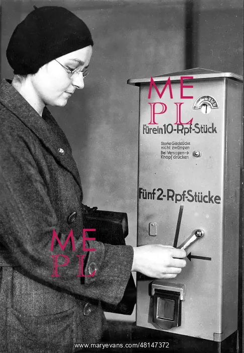  : Change-making machine, 1932