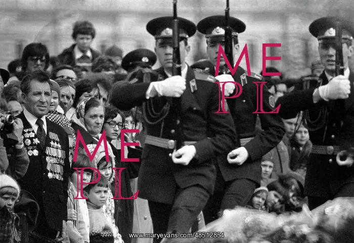  : Changing of guard of honor, 1980