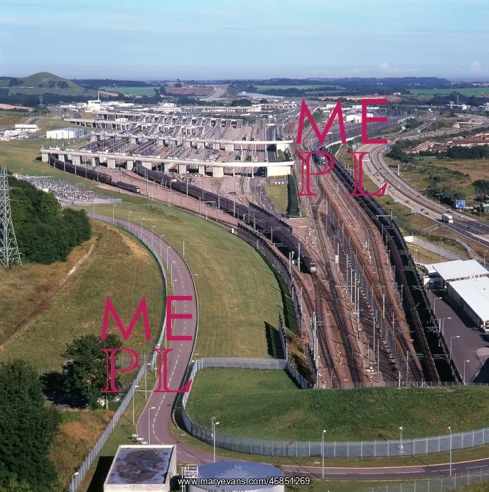: CHANNEL TUNNEL TERMINAL : CHANNEL TUNNEL TERMINAL