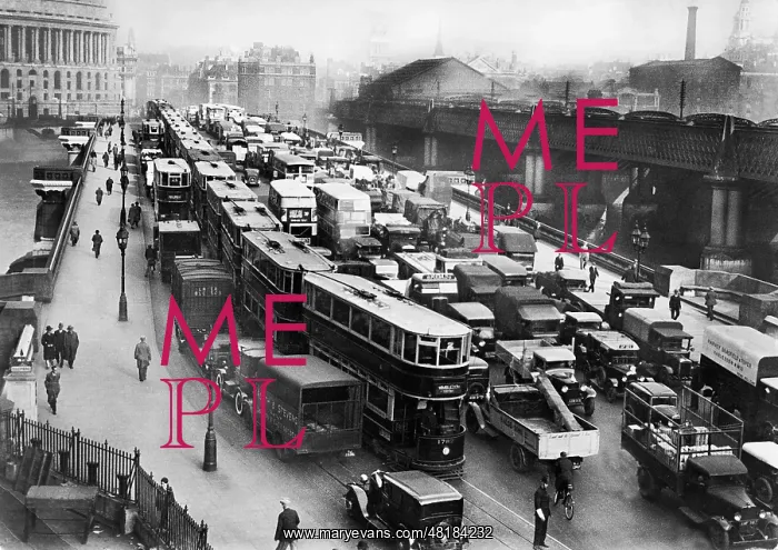 : Chaos on Blackfriars Bridge, 1934 : Chaos on Blackfriars Bridge, 1934