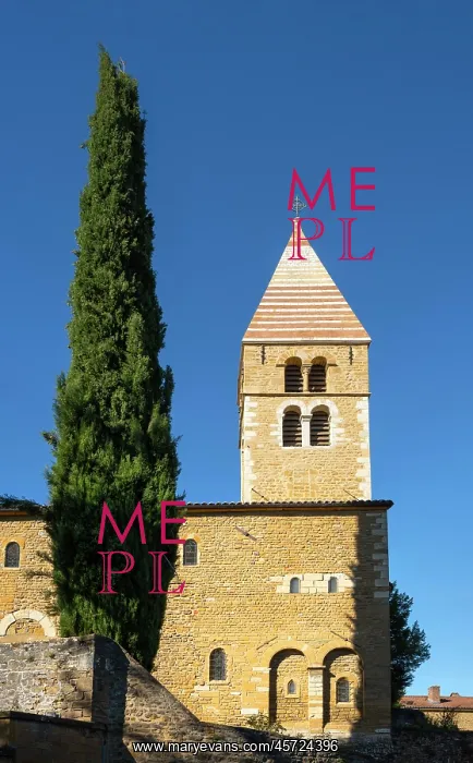 : Chapel of Saint-Barthelemy, Chatillon, Beaujolais, France : Chapel of Saint-Barthelemy, Chatillon, Beaujolais, France