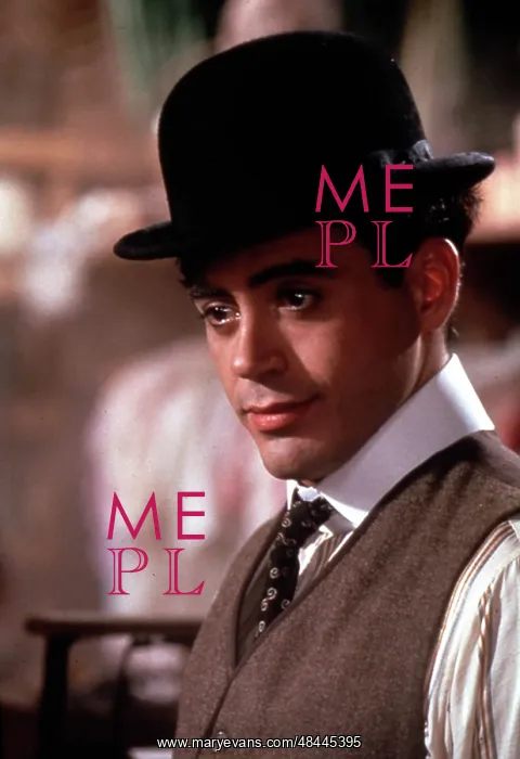 : CHAPLIN ROBERT DOWNEY JNR : CHAPLIN ROBERT DOWNEY JNR