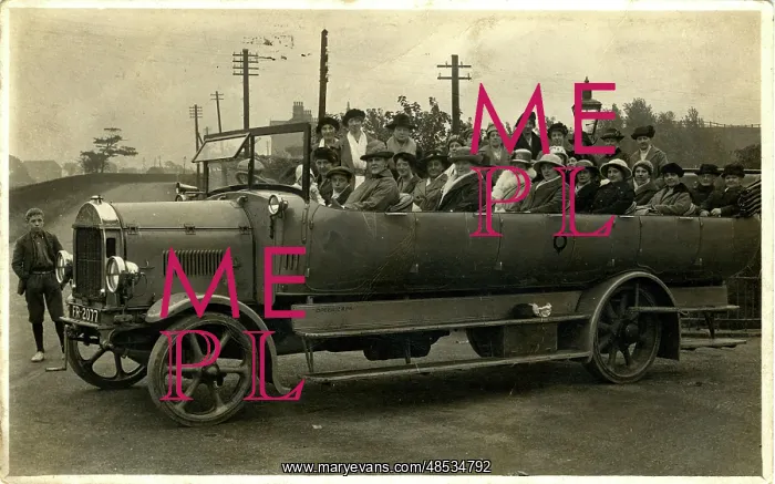 : Charabanc Outing, Ramsbottom, Lancashire : Charabanc Outing, Ramsbottom, Lancashire